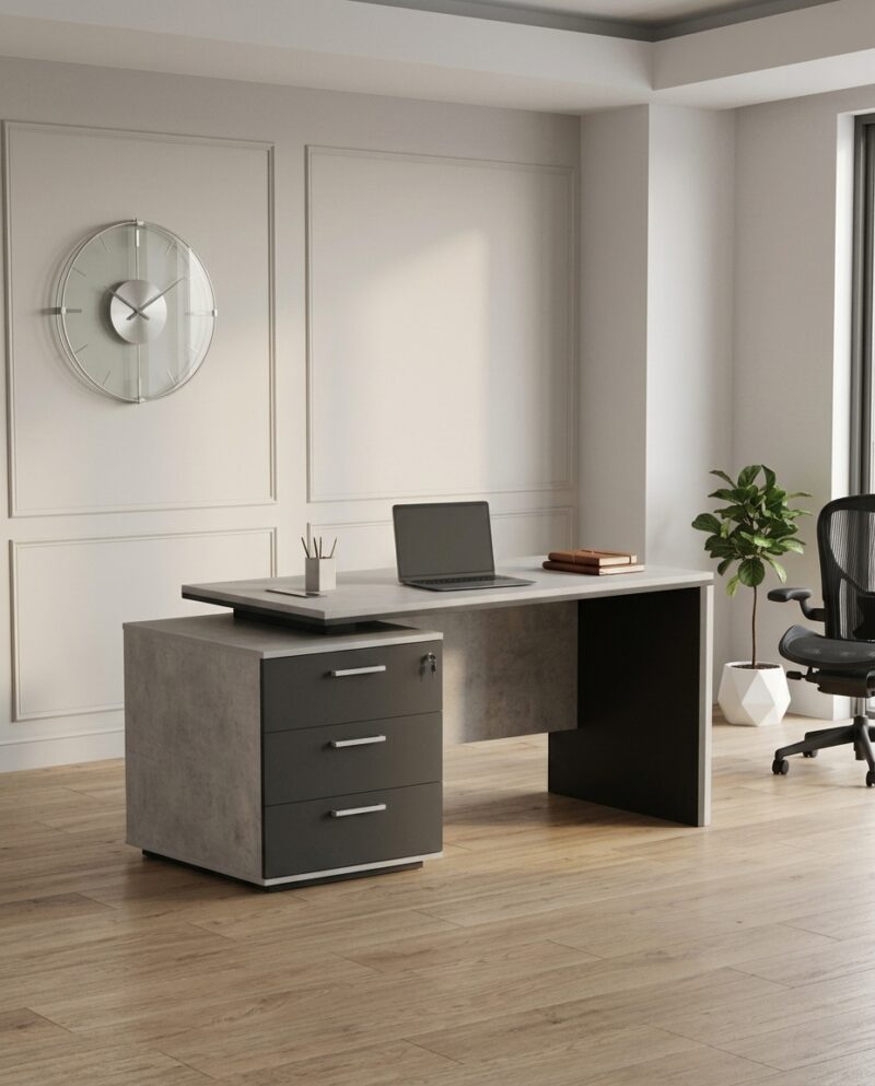 Astra Manager Desk
