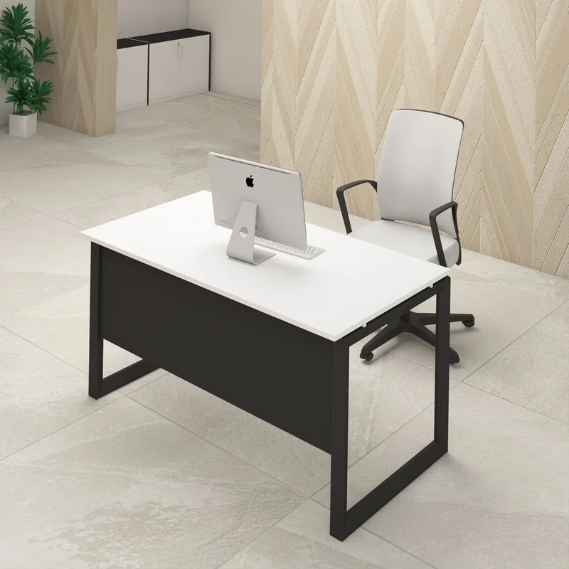 Frank Standard Desk