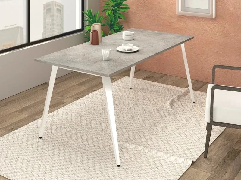 Ida Standard Desk