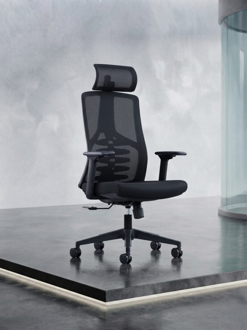 Luna Mesh chairs, Office chairs in Dubai 1